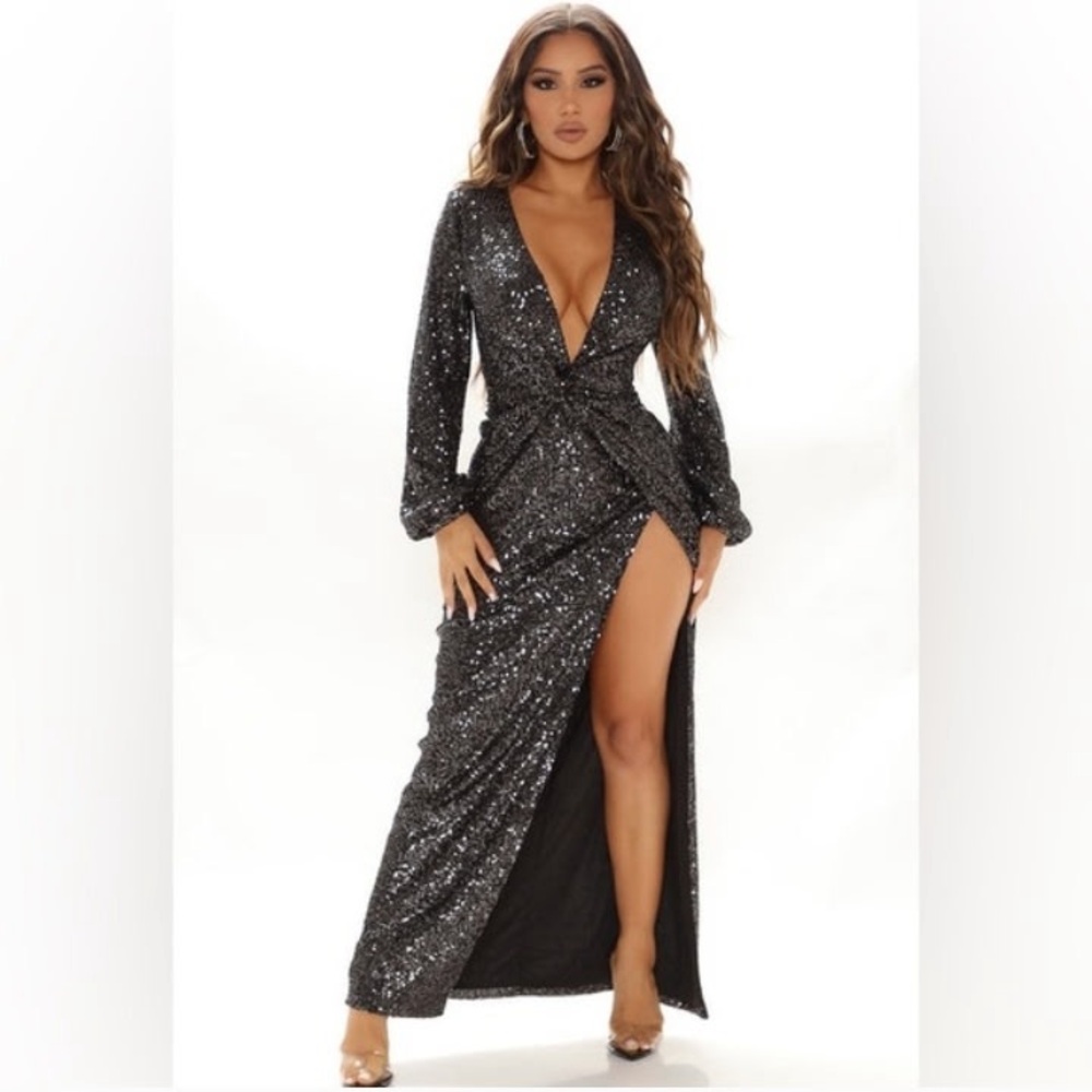 Fashion Nova | Black Glitter Long Sleeve Dress size Small